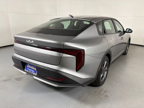 Used 2025 Kia K4 FWD image 8