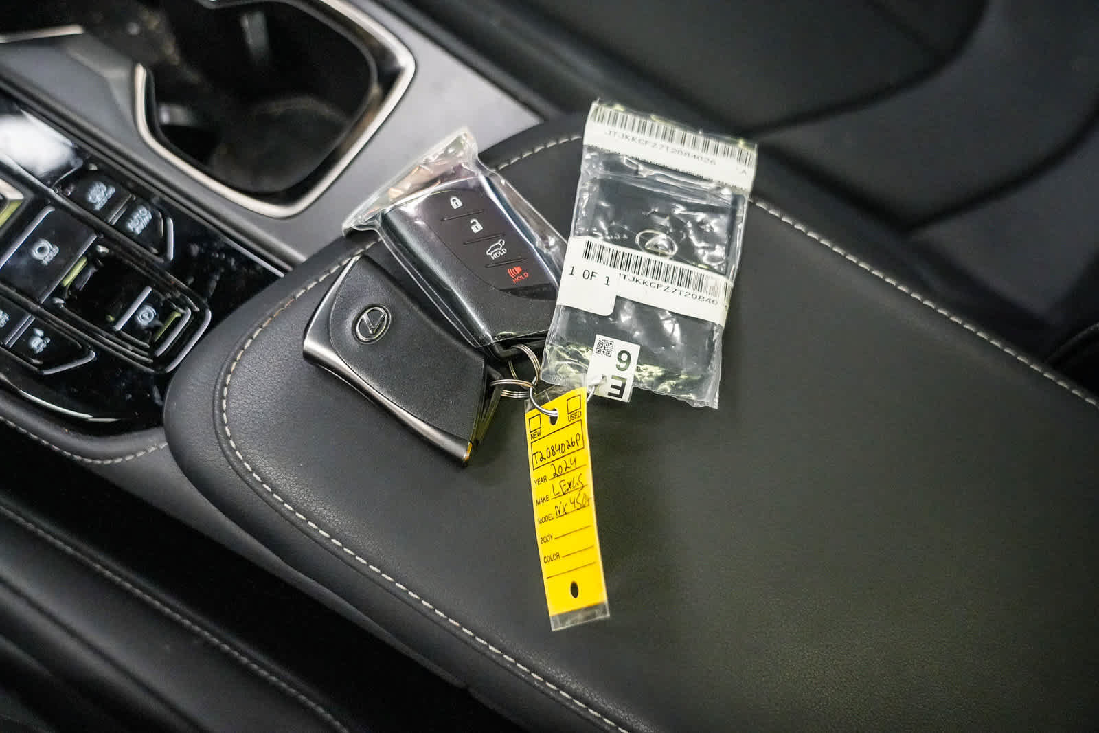 Used 2026 Lexus NX 450h+ F Sport AWD/4WD image 21