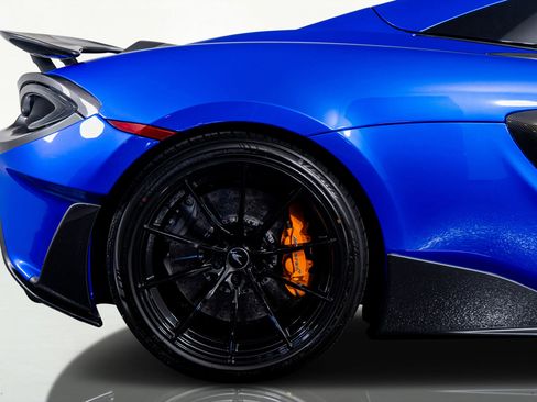 Used 2020 McLaren 600LT Spider image 8
