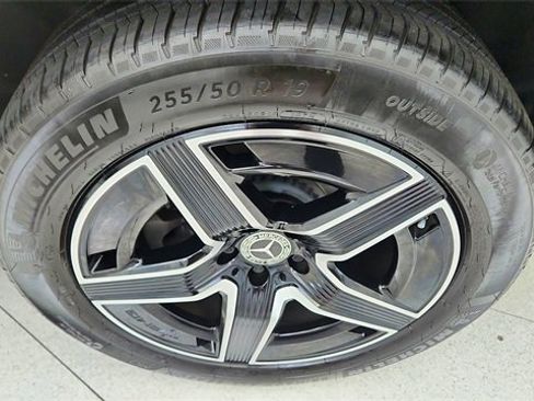 Used 2024 Mercedes-Benz GLC 300 GLC 300 w/ AMG Line image 57