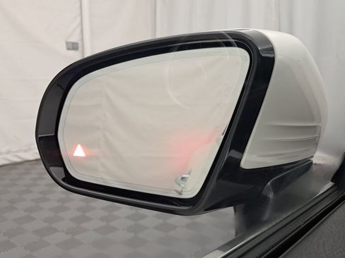 Used 2018 Mercedes-Benz E 400 4MATIC Coupe image 24