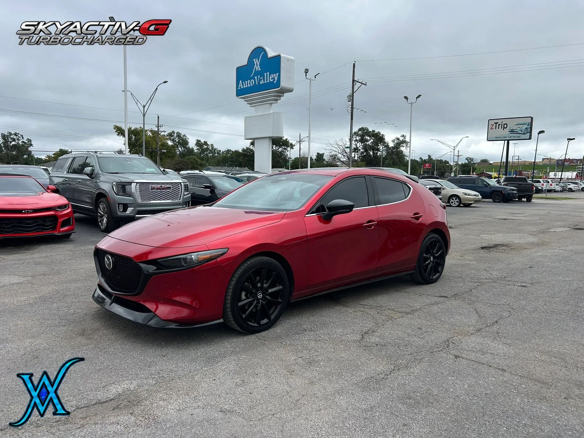 Used 2024 MAZDA MAZDA3 Hatchback w/Premium Plus Pkg AWD/4WD image 3
