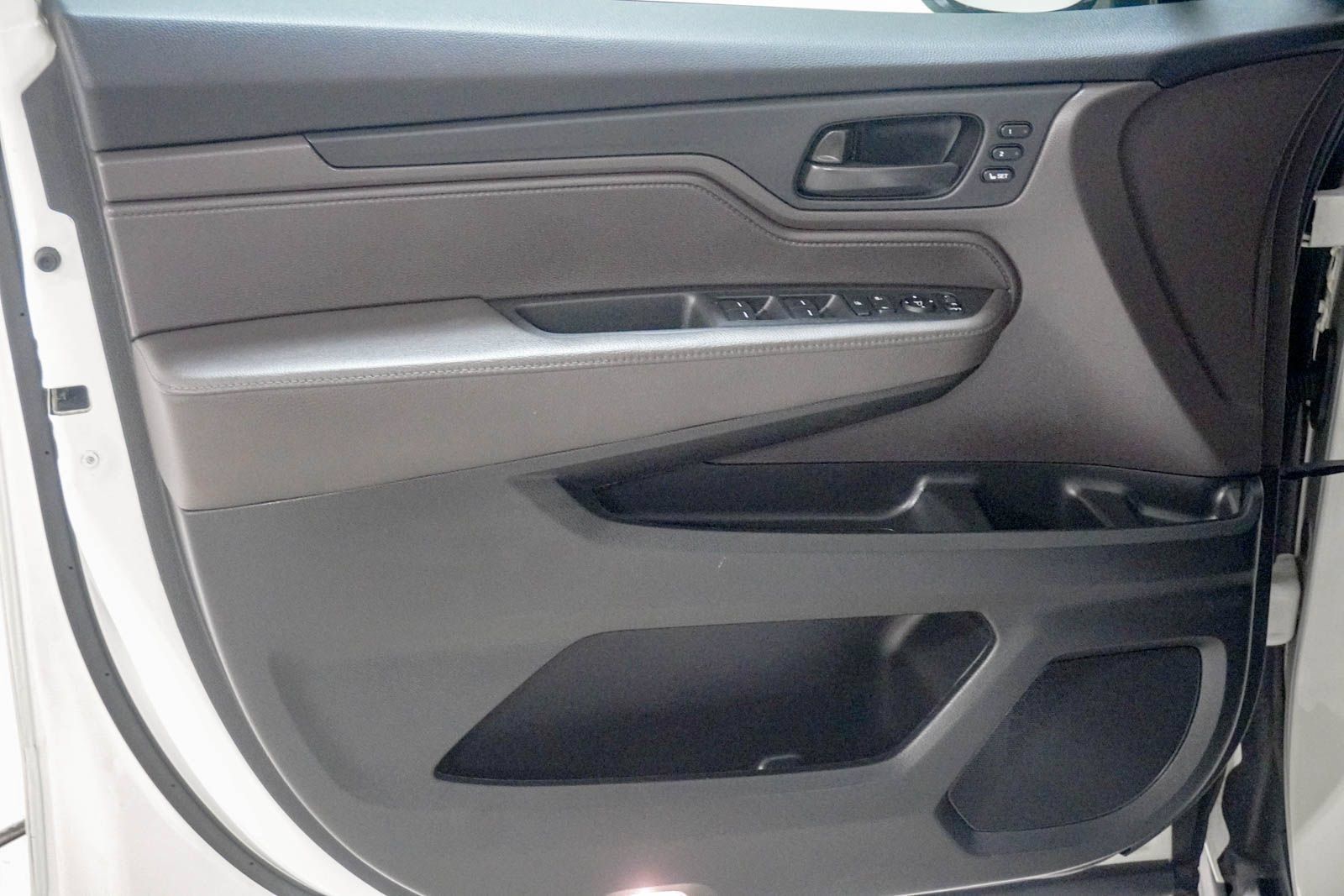 Used 2019 Honda Odyssey EX-L image 18