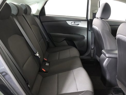 Used 2023 Kia Forte LXS w/ LXS Technology Package image 32