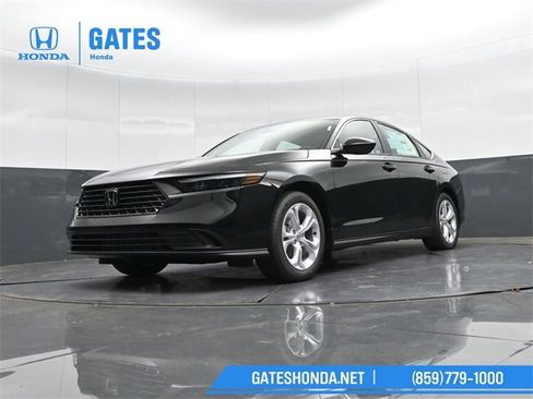 New 2025 Honda Accord LX image 34