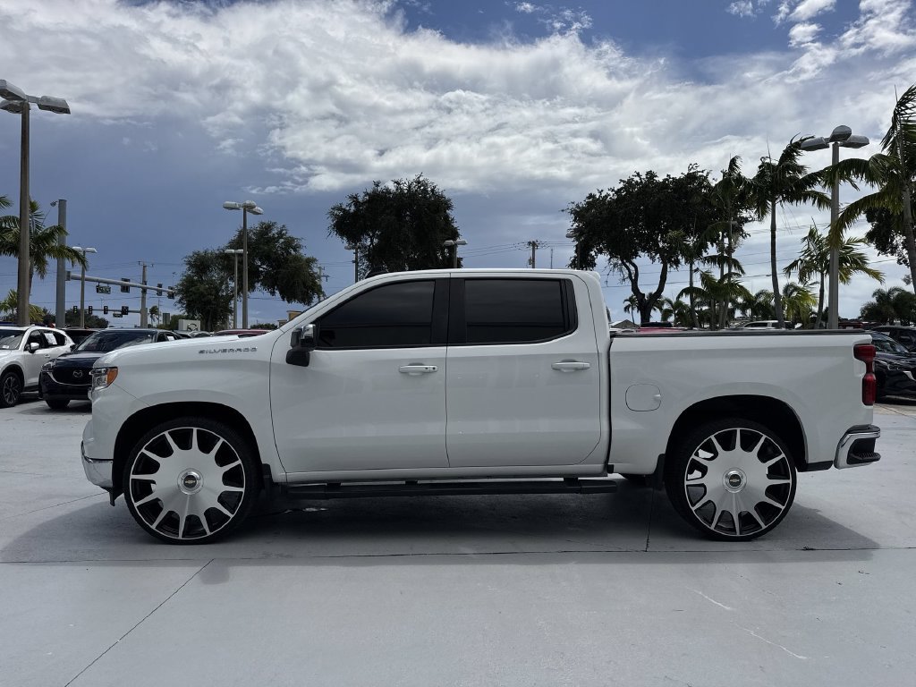 Used 2022 Chevrolet Silverado 1500 LT RWD image 27