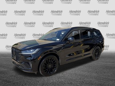 Used 2026 Lincoln Aviator Reserve AWD/4WD image 5