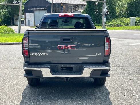 Used 2017 GMC Canyon SLE w/ Trailering Package AWD/4WD image 6
