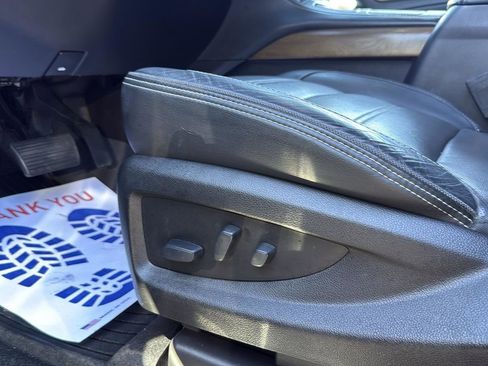 Used 2020 GMC Yukon Denali w/ Denali Ultimate Package image 11