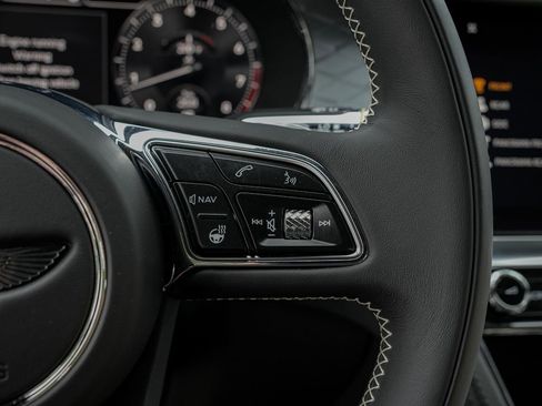 Certified 2024 Bentley Continental GT V8 image 24