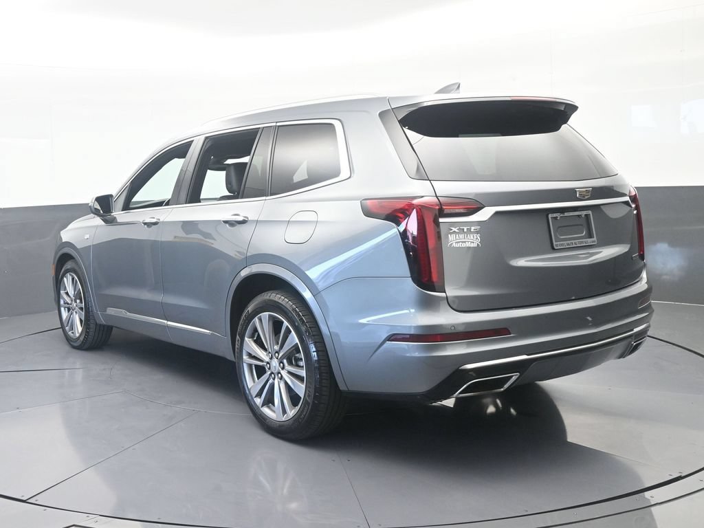 Used 2020 Cadillac XT6 Premium Luxury FWD image 4