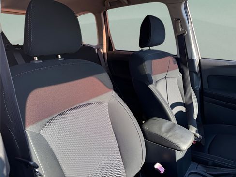 Used 2015 Subaru Forester 2.5i w/ Alloy Wheel Package image 14