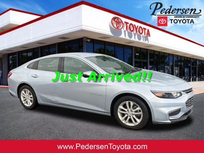Used 2017 Chevrolet Malibu LT w/ Driver Confidence Package