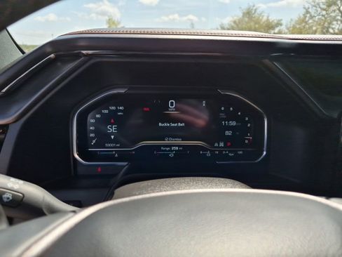 Used 2025 GMC Sierra 1500 AT4 w/ AT4 Premium Package image 38