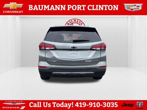 Used 2023 Chevrolet Equinox Premier FWD image 4