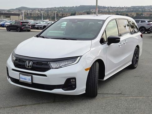 New 2026 Honda Odyssey Sport-L image 10