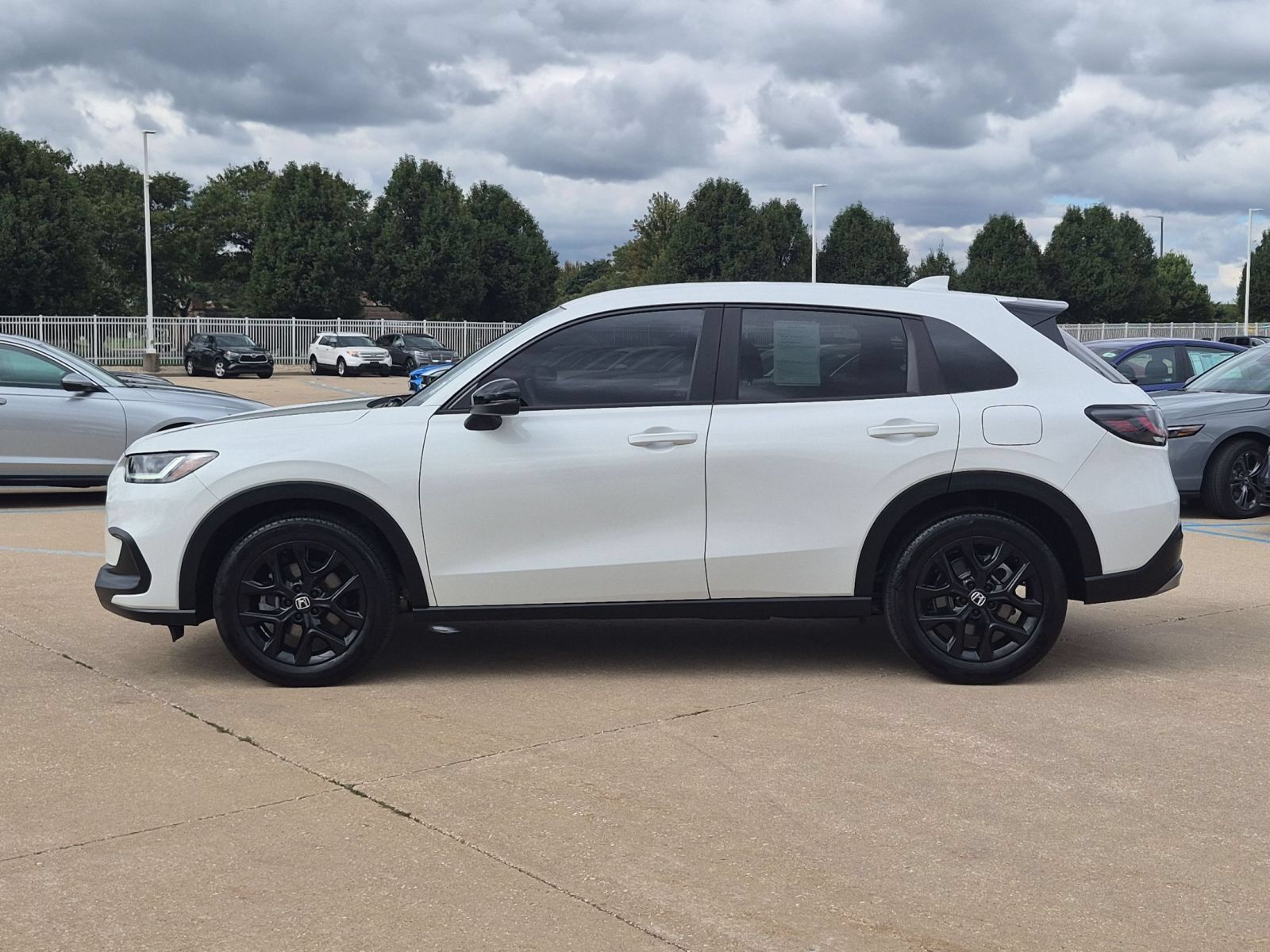 Certified 2024 Honda HR-V Sport image 10