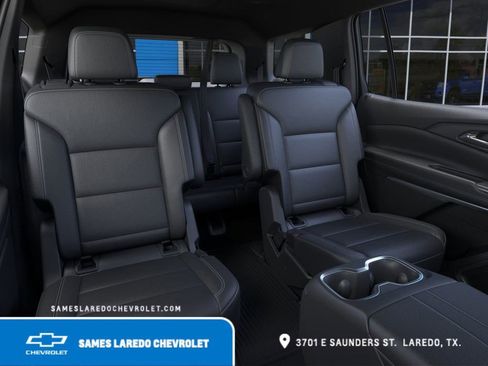 New 2026 Chevrolet Traverse LT w/ Midnight/Sport Edition FWD image 17