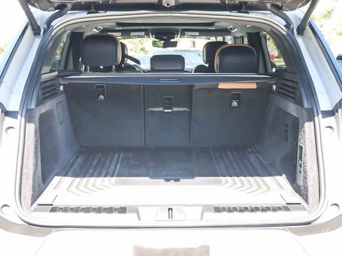 Used 2025 Land Rover Range Rover Sport Dynamic SE AWD/4WD image 25