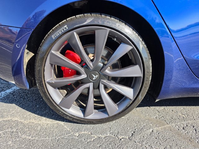 Used 2020 Tesla Model 3 Performance AWD/4WD image 7