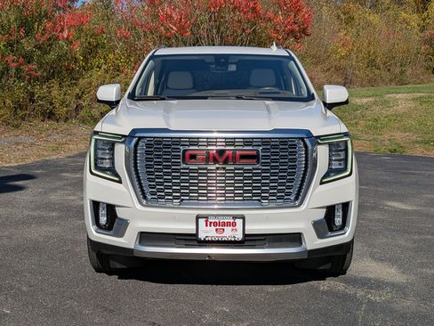 Used 2021 GMC Yukon XL Denali image 9