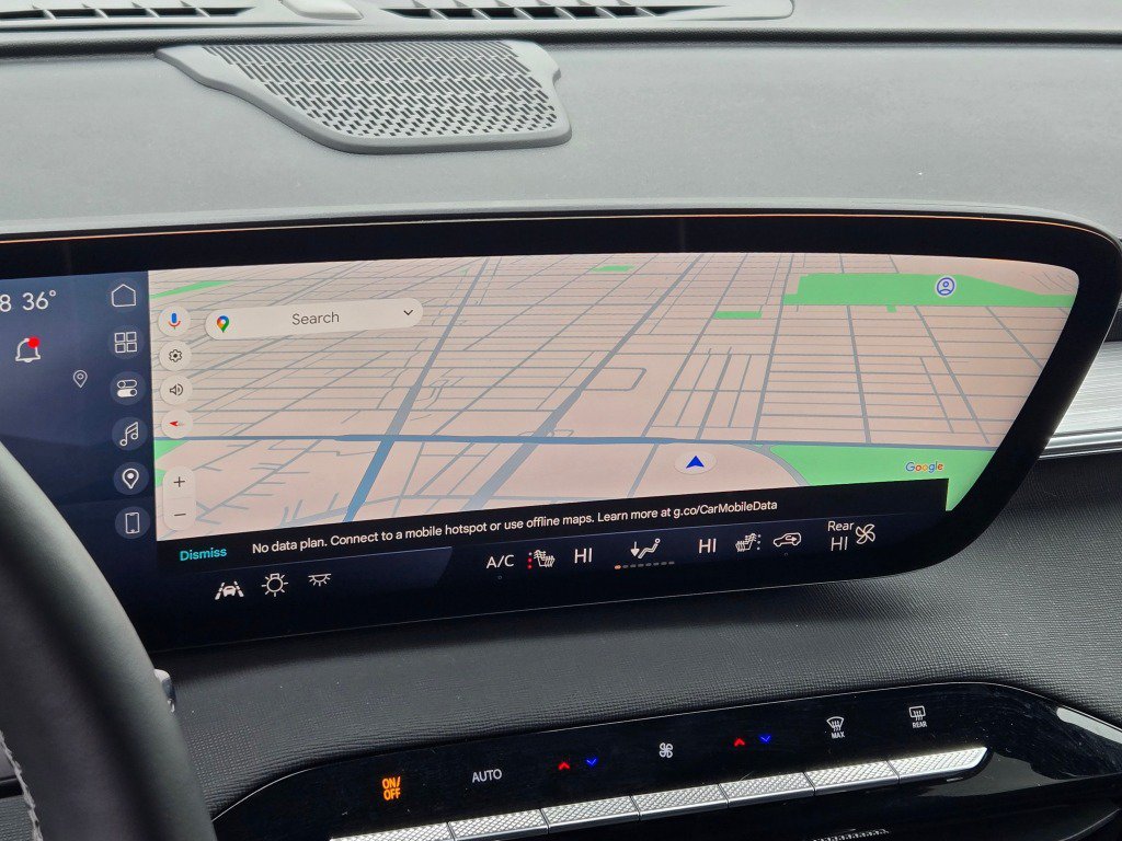 Certified 2025 Buick Enclave Preferred FWD image 27