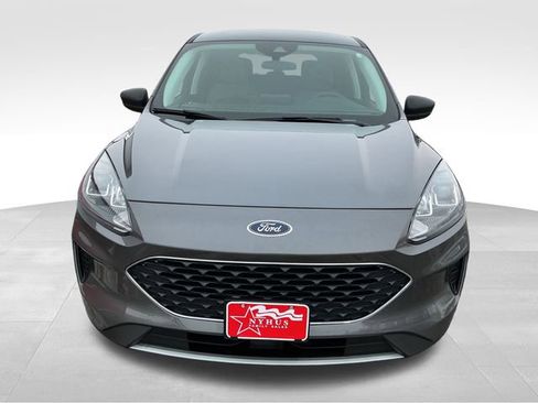 Used 2022 Ford Escape SE image 2