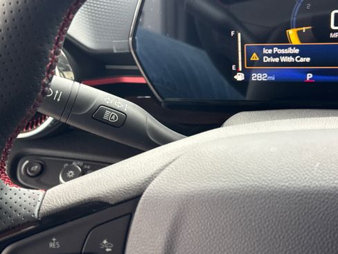 New 2026 Chevrolet Trax RS w/ Driver Confidence Package image 17