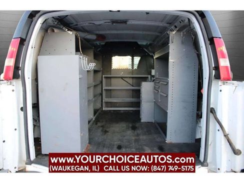 Used 2012 Chevrolet Express 2500 image 12