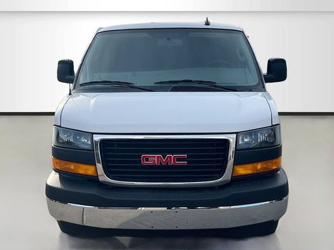 Used 2025 GMC Savana 2500 w/ Safety Package RWD image 2