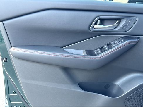 New 2026 Nissan Rogue SV image 18