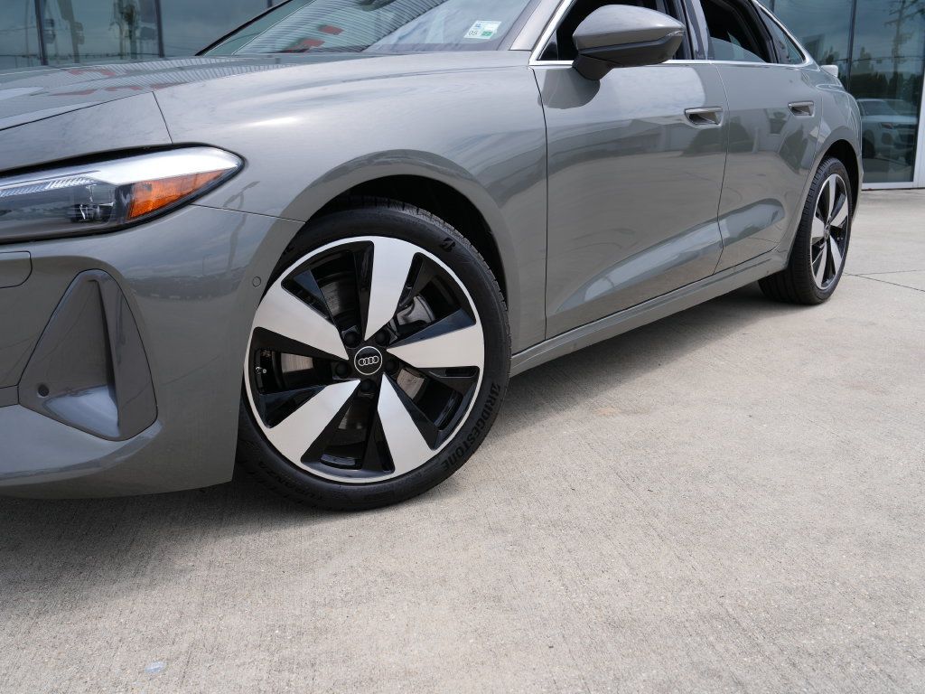 Used 2025 Audi A5 2.0T Premium w/ Convenience Package AWD/4WD image 9