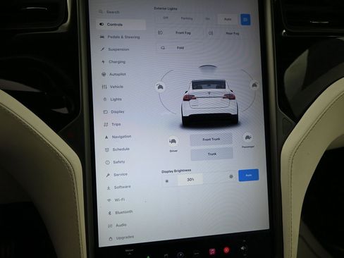 Used 2021 Tesla Model X Long Range image 12