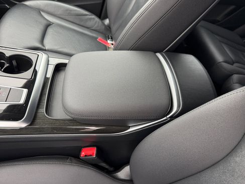 Used 2022 Audi Q7 3.0T Premium Plus image 14