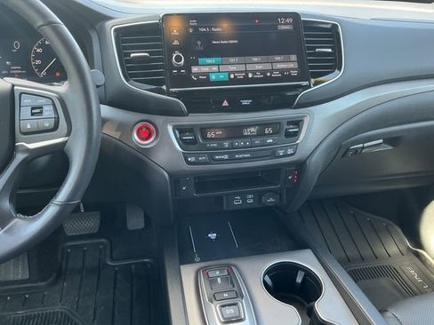 Used 2025 Honda Ridgeline RTL image 11