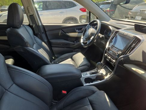 Used 2020 Subaru Ascent Limited w/ Technology Package image 9