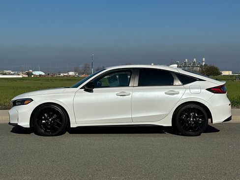 Certified 2025 Honda Civic Sport image 7