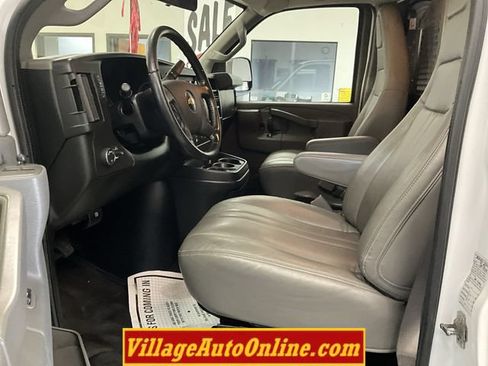 Used 2020 Chevrolet Express 2500 w/ Driver Convenience Package RWD image 12