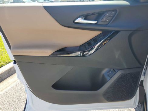 New 2026 Chevrolet Equinox ACTIV w/ Convenience Package III image 15