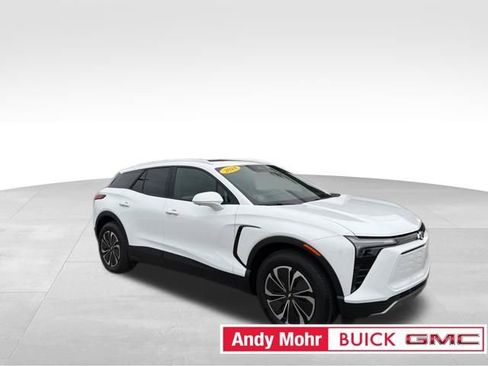 Used 2024 Chevrolet Blazer EV LT image 1