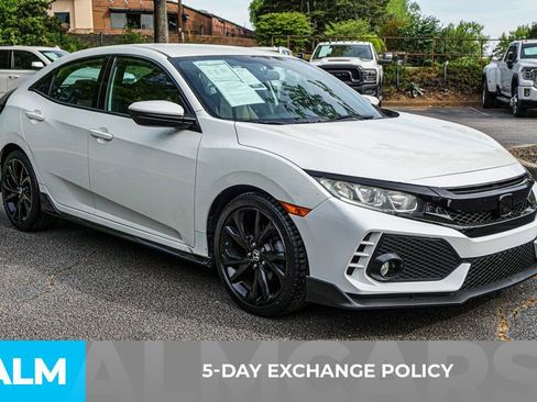 Used 2017 Honda Civic Sport image 4