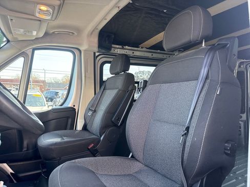 Used 2016 RAM ProMaster 1500 w/ Interior Convenience Group image 30