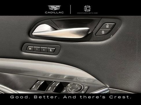 Used 2024 Cadillac XT4 Premium Luxury image 25