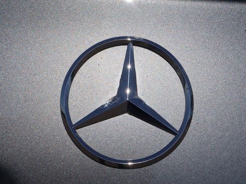 New 2025 Mercedes-Benz C 300 4MATIC Sedan image 23