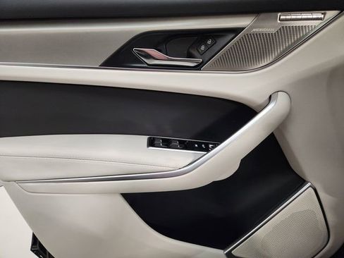 New 2026 Jaguar F-PACE R-Dynamic S image 24