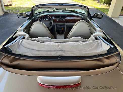 Used 1999 Jaguar XK8 Convertible RWD image 26