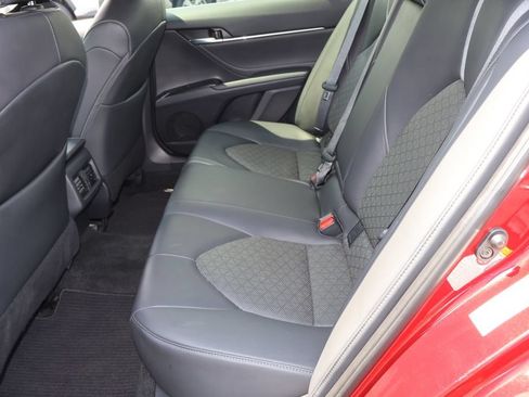 Certified 2018 Toyota Camry XSE FWD image 12