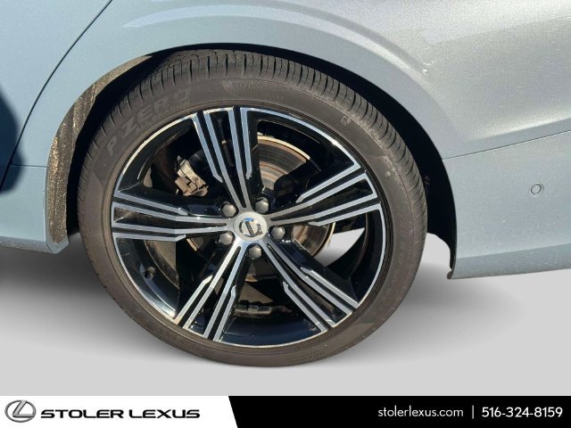 Used 2022 Volvo S60 B5 Inscription w/ Advanced Package AWD/4WD image 9