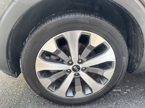 Used 2020 Kia Telluride S image 10