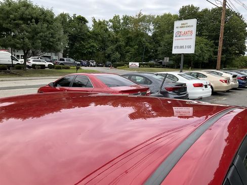 Used 2011 Toyota Prius Two FWD image 9